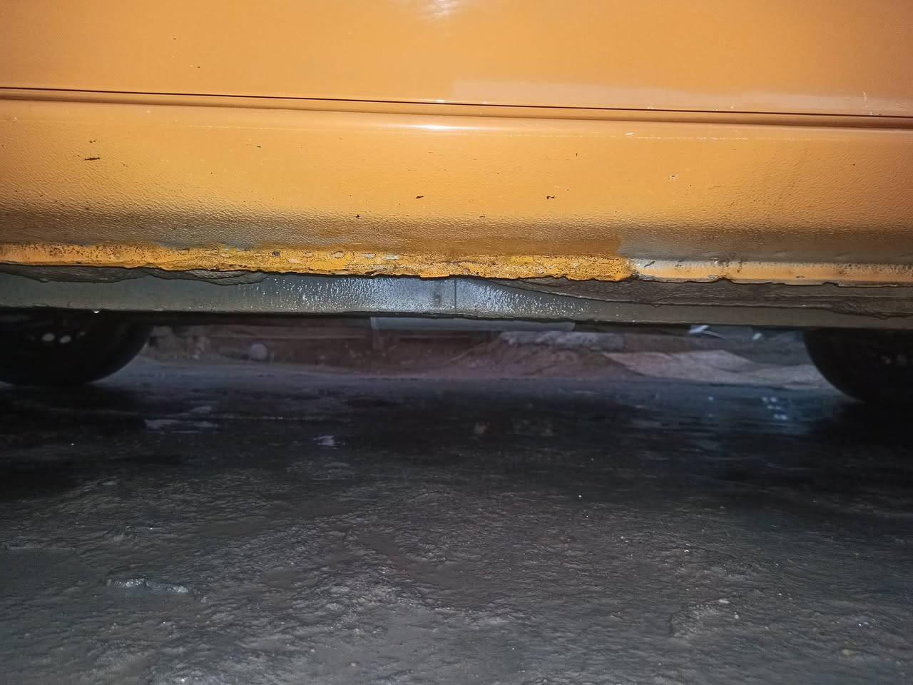 سايبا 2018  للبيع باسمي بغداد  سنوية ل 2028  رقم انكليزي مصفرة غرامات
شواصي نظيفة شواصي ومحرك وكير مكفولات ماعدا طخة بالباب مثل ماموضح بالصور.. 

السعر ٤٩ وبيها مجال  

ابيع شرط التحويل عقد مروري الكتروني 

مكاني بغداد. جسر ديالى القديم. 

ملاحظة. السيارة مضاف الها رباطات للحفاظ على الشواصي وزيادة متانة

موجود واتساب.. وعلى الخاص

واتصال هذا رقمي 

***********
