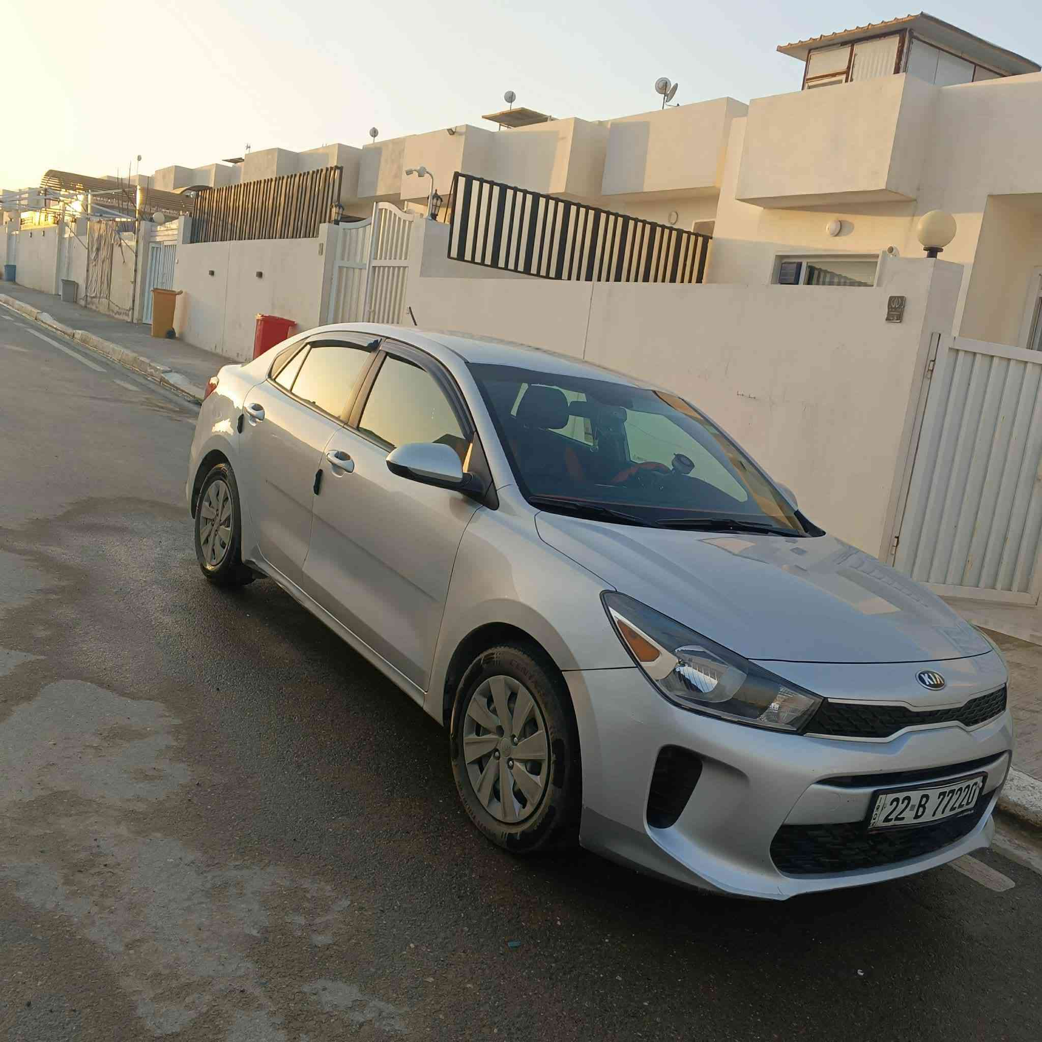 كيا ريو 2020
وارد امريكي 
كير At المرغوب 
ضررها نص باب الكدام وباب الوره معدل ومصبوغ وجاملغ كلها بصفحة اليمين 
ماشية 54 الف كيلو 
تخم تاير جديد 
حدادية خير من الله 
تبريد شغال وتبريدها خير من الله 
سيارة جاهزة من كلشي ترايك للبصرة ماتصرف دينار عليه
مكان السيارة الموصل مجمع عين العراق السكني 
سعرها (125) ورقة وبيها مجال للطيبين 
للتواصل ع الخاص او ع الرقم 

‭0775 909 0058‬ وبي واتساب
