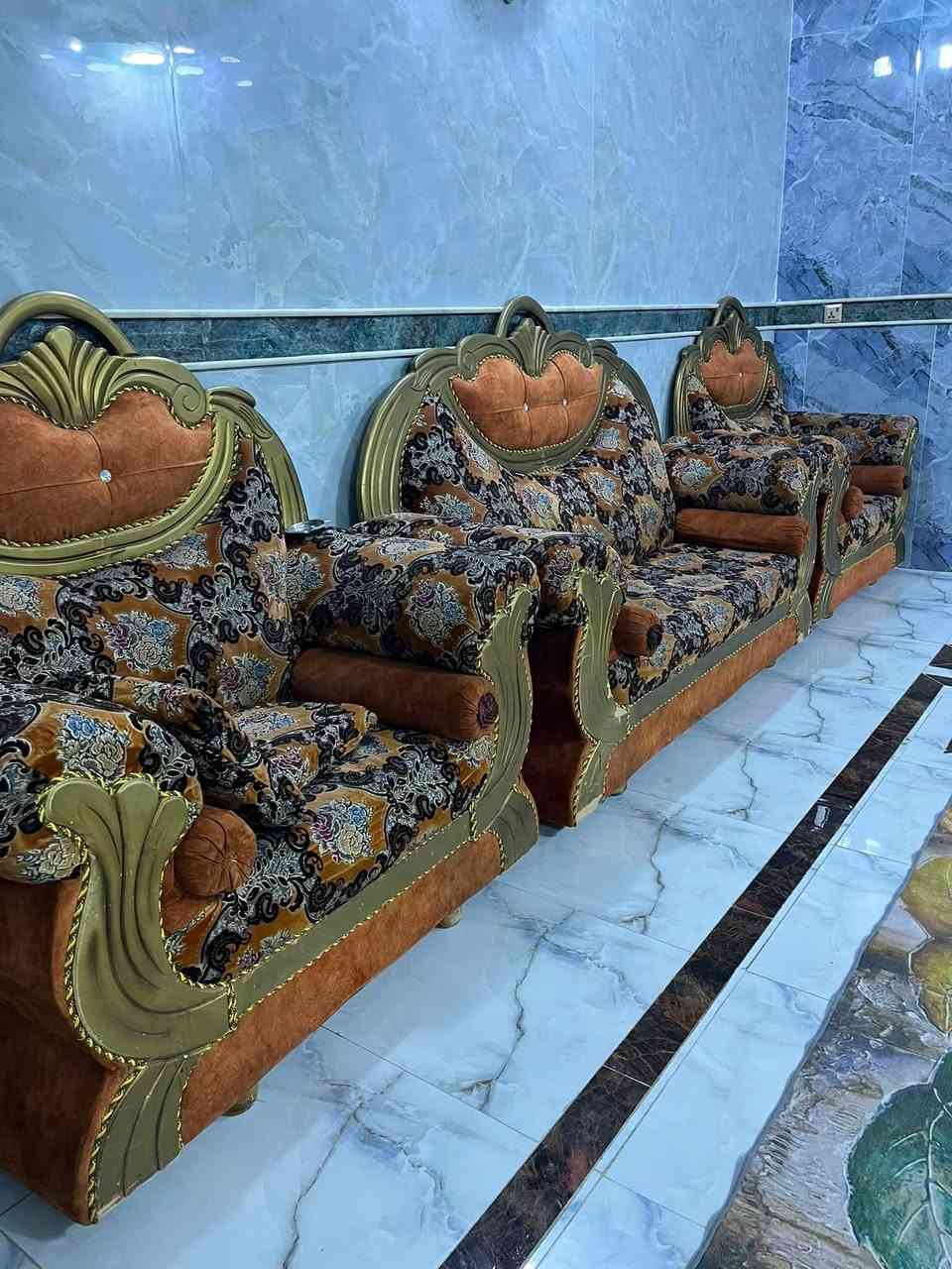 سلام عليكم تخم عشر مقاعد للبيع نظيف ورخيص ٢٥٠ ألف *********** طويريج
