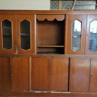 معرض ضخم للبيع سعر 350 وبي مجال الاتصال ع رقم 07808707802