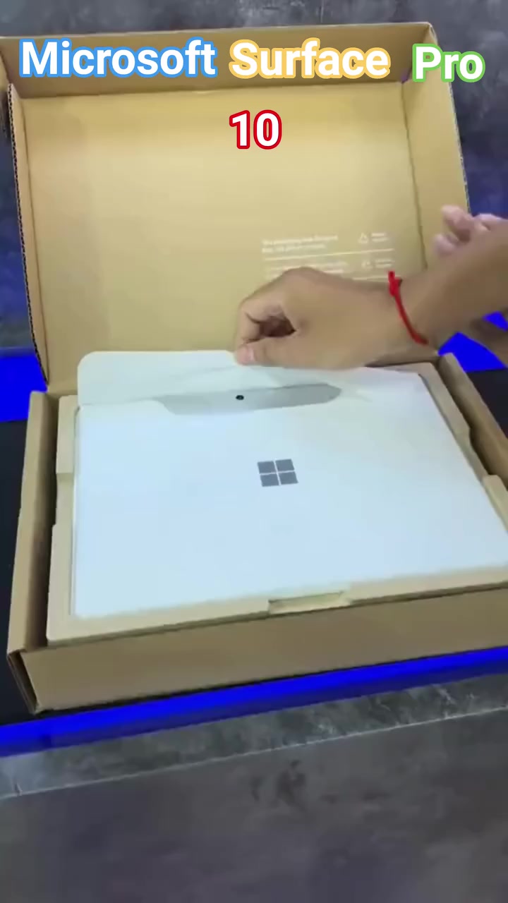 Surface pro 10 

1,870,000

Ultra 7 165U 

16GB

 LPDDR5 TB /

*********** what’s app
