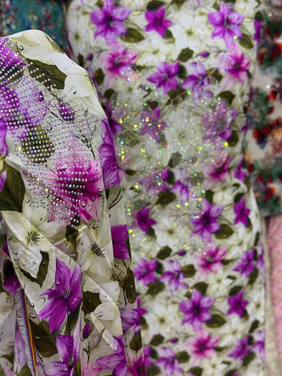 مخور رمضاني موديلات جديده 🌺

خاصة للفساتين والدراعات ودشاديش رمضانيه 😍

والسعر جدا مناسب قطعه فقط ب 10.000 

قماشه كشمير 3D الاصلي مابي لايلون 
القطعه مترين ونص مطرز صدر وردن ستراس حراري الاصلي 
@توصيل لجميع المحافضات 5.000 
متوفر جمله ومفرد كميات@الجميع


**إذا كنت صاحب هذا الإعلان وتريد حذفه لأي سبب، رجاءا أرسل رسالة إلى الدعم الفني**