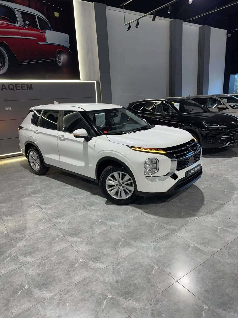 ياباني صنع وتجميع🇯🇵محرك2500
ميتسوبيشي اوتلاندر - MITSUBISHI OUTLANDER

- موديل 2026

- العداد 0km

- محرك 2500 تنفس طبيعي اوكتان بانزين 87

- شاشه كامره بصمه

-ابواب بصمة

-ويل 18 انش

- اضاءات زينون وليد نهاري

- حساس امامي +خلفي

- 5 راكب 

............

- للمعلومات زياره موقعنا :

- الرقيم - اربيل / شارع 100 المعارض / بجانب محطه بانزين هوگر مقابل هفته بازار 1

- (معرض الرقيم على خرائط گوگل ) 

- او الاتصال على:

*********** 📞 

*********** 📞
