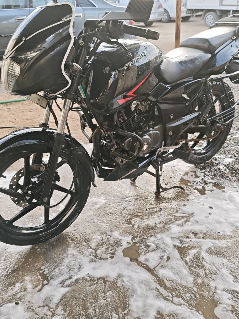 دراجة بولسر نيون 150 CC مجفته مىه وحده غراض شركة 

العنوان البصره ابي الخصيب حمدان 