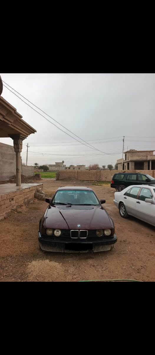 BMW
730 گير عادي 
محرك گير +صدر جديد 
تبريد تدفئة شغال 
فحص نينوى 
السعر 24 قفل 
ما اندل صاحبهة مكفوله دولة و عشاير 

قير متواجد على الفيس 
للتصال ***********
