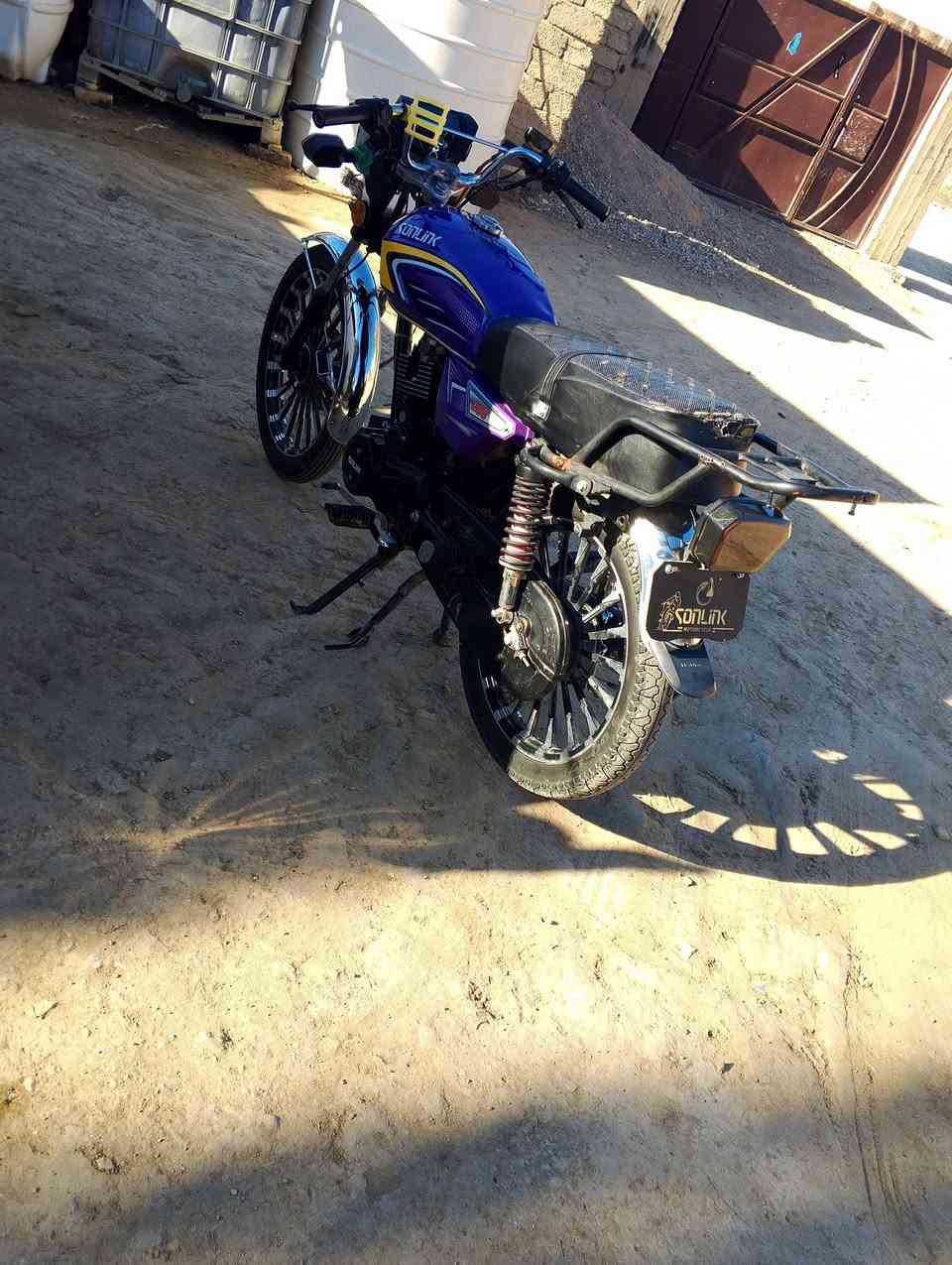 سلام عليكم دراجه سيفان للبيع 2024 دراجه مكفولة كفاله عامه برغي ما بدل بيه المكان ديوانية قضائ البدير الشراء يتصل عله هاذه الرقم رجائن الشراي لا يتصل ***********
