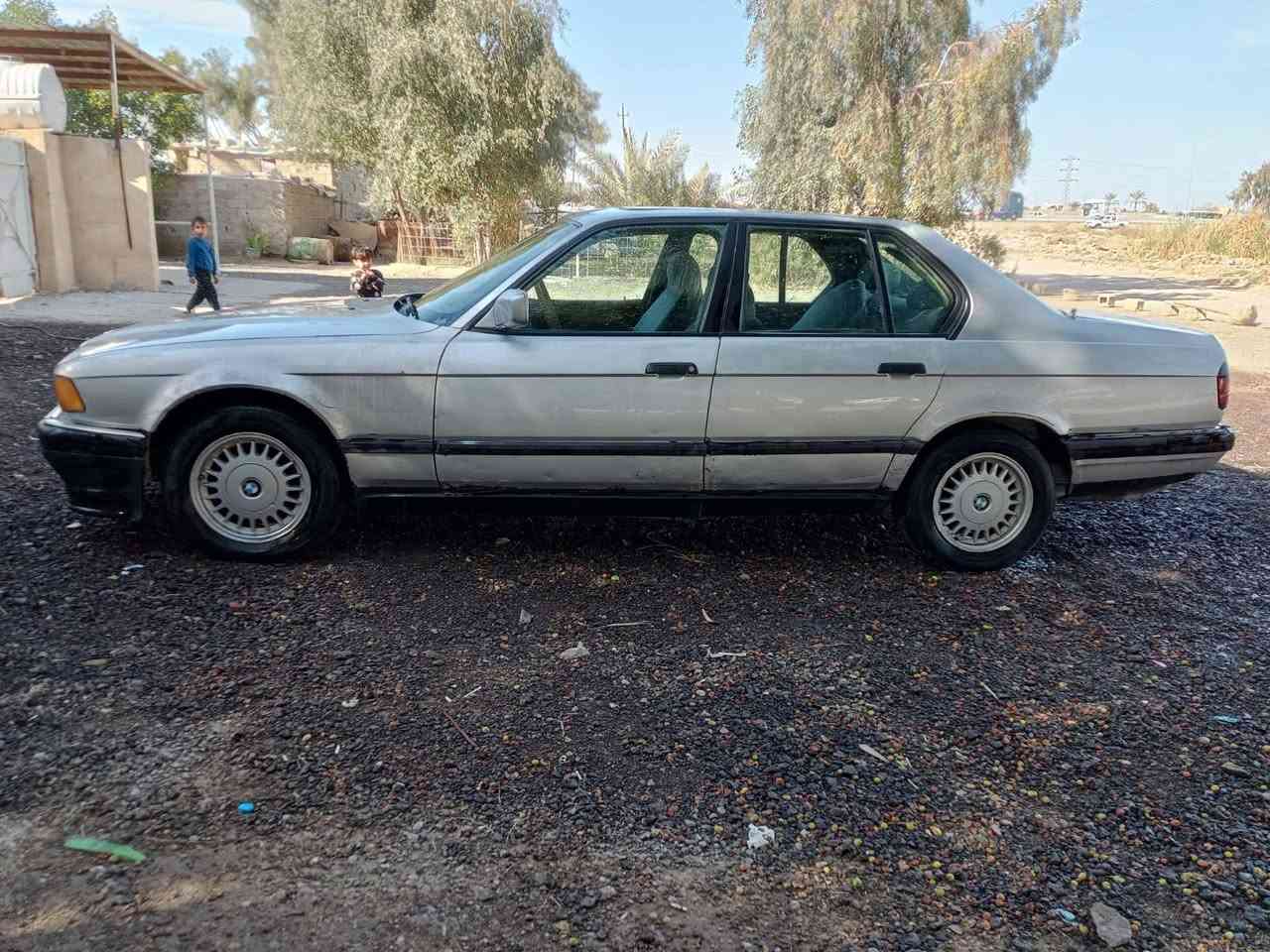 اسلام عليكم
اعاده انشر بسبب الوعود الكاذبه 

بي ام ٧٣٥ رقم الأنبار ألماني

موديل ١٩٩٢ اصل

كير محرك يشكن الكاع

مكفوله من ضربه بلاديه

ما بيها دكت جاكوج

داخل كله جديد خارج كدامك مكان السياره بغداد ابو غريب

اسعر ٢٨ وبيها مجال حك اجيه فقط

رقم الهاتف *********** ⬅️***********بي واتساب

متواجد عل فيس ول وتساب ورقم الهاتف
