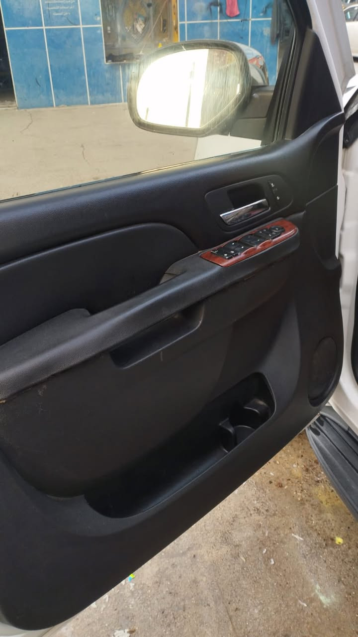 السلام عليكم اخوان تاهو ادوات ادوات ادوات موديل 2013 مكينه وكير كفاله حداديه جديده تخم تاير جديد تبريد ثلج 
اخوان اناً مكلف بل نشر 
العنوان البصره سفوان 
السعر 75 
الرقم ***********
