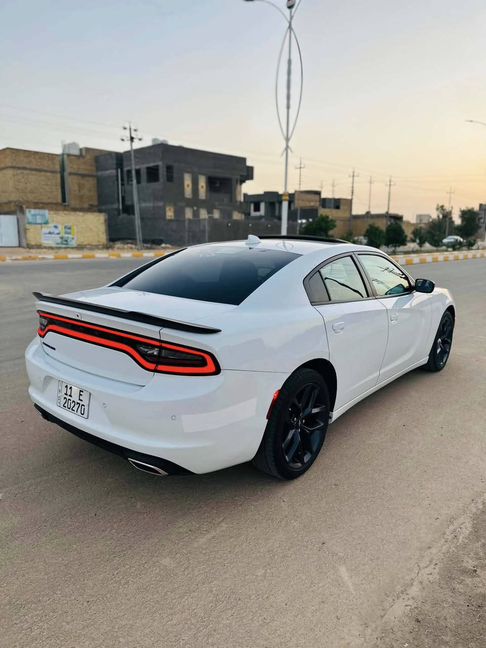 السلام عليكم جارجرموديل 2023 اصل محرك 3600 تو ويل وارد امريكي مكفوله كفاله عامه فقط تقرير غرق  فول مواصفات 1/1  PLAS  دخول جديد ظباط مرقم بغداد وجاهز ماشيه 38 الف حقيقي تحويل ثاني يوم  كله جديد  ومواصفات فتحه سقف
بصمه تشغيل + تشغيل عن بعد + دخول ذكي
كشنات جلد حضن + كشن امامي خلفي تبربد + تدفئه
شاشه كار بلي كبيره رادار جانبي  ورادار امامي بالدعاميه+ حساس خلفي لايت زنون ابلاد 
بعد بيها هوايه مواصفات السياره جديده وجاهزه من جميع النواحي وابيع شرط الفحص 
العنوان الناصريه حي الشموخ  
الموبايل 📱 ***********

