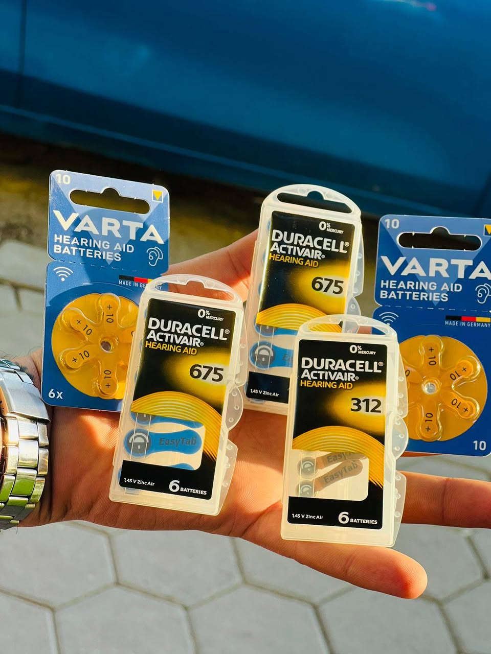 🔋 بطاريات سماعات الأذن الأصلية وصلت من جديد

✔️ عمر بطارية أطول
✔️ مناسبة لمعظم سماعات الأذن الطبية

📦 المقاسات المتوفرة:
10 – 312 – 675

📍 متوفرة الآن لدى العصب للمستلزمات الطبية

📩 للحجز والاستفسار راسلنا على الخاص
***********
