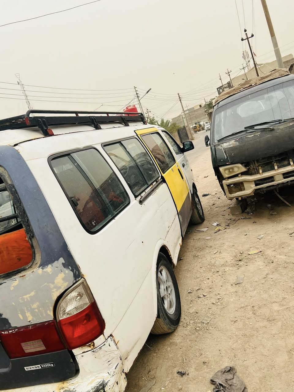 سلام عليكم كيه بريجو 14رقم احمر ابيع كوم حديد  مكينه وكير وكسن جدد وشواصي جدد رادلها تعمير حزامم  دواخل حلوه تنته نضيفه السعر35 وبيها مجال العنوان بصره ابو الخصيب رقم الهاتف ***********
