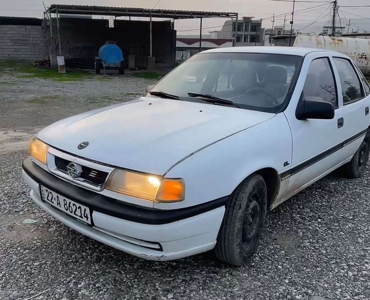 فيكترا موديل 1991سه نه وى تا 2029تازه يه كۆبۆنى به نزينى هه يه دوپارچه ى سبوغه*********** كويسينجاك, أربيل
