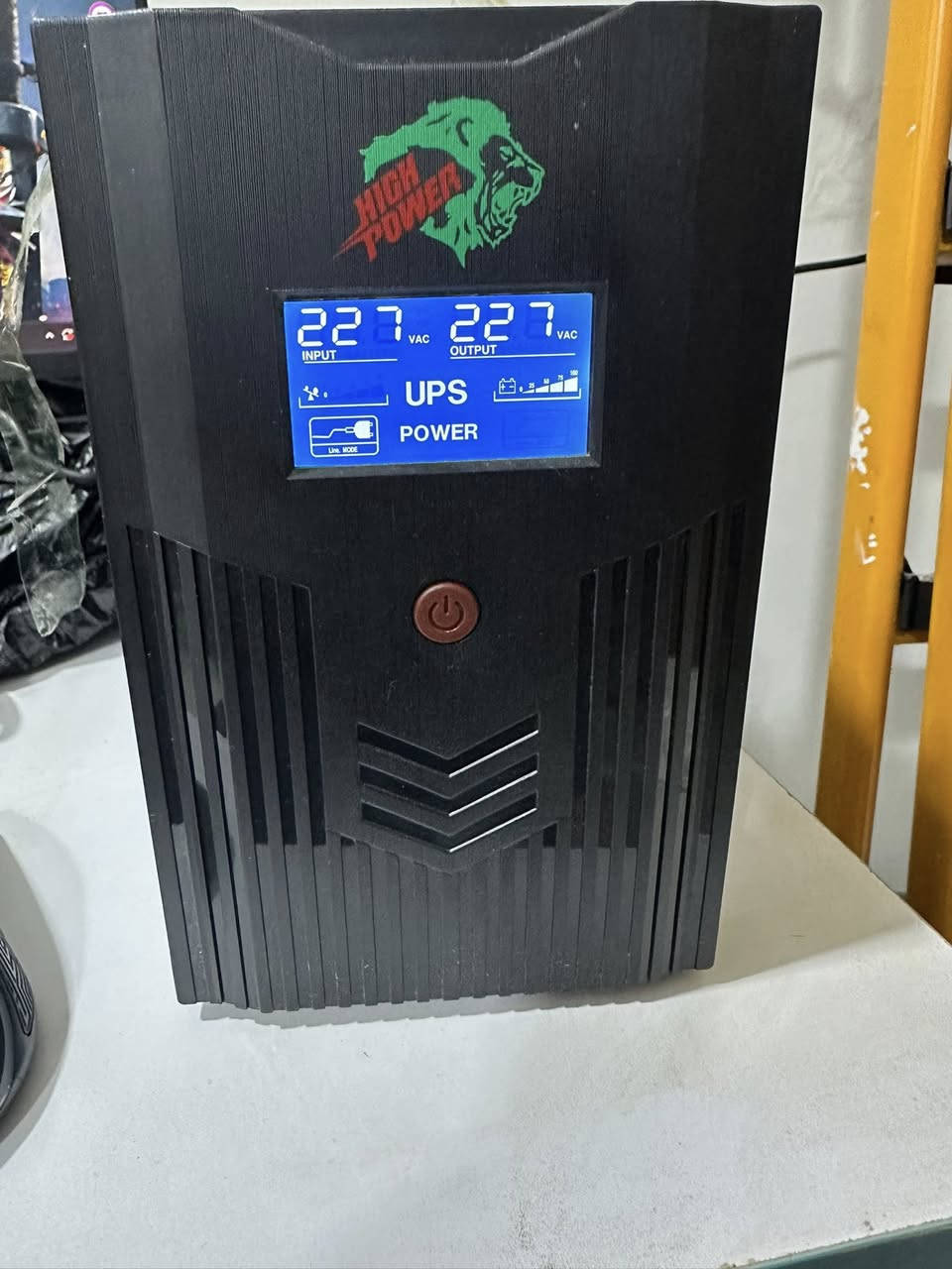 المعالج (CPU)
‏ • Intel Core i5‑11400F

 • الجيل 11

 • 6 أنوية / 12

 • تردد 2.6GHz

كرت الشاشة (GPU)

‏ • Gigabyte GeForce RTX 3050 Eagle

 • ذاكرة 8GB

الرام (RAM)

‏ • XPG RGB DDR4 RAM

‏ • 16GB

‏ • 2×8GB

التخزين (Storage)

‏ • HDD : 1TB

‏ • SSD : 256GB NVMe 

المذربورد (Motherboard)

‏ • MSI MS‑7D22 Motherboard

مزود الطاقة (Power Supply)

‏ • 650W

التبريد (Cooling)

 • مبرد المعالج: مبرد إنتل الأصلي (Intel Stock Cooler) ظاهر في الصورة

 • مروحة خلفية RGB للكيس

 • 3 مراوح أمامية RGB

الكيس (Case)

‏ • Rampage Gaming Case

 • واجهة Mesh مع 3 مراوح RGB

 • جانب زجاج

النظام

‏ • Windows 11 Pro

للتواصل 

***********
السعر ٨٥٠ الف وبي مجال
