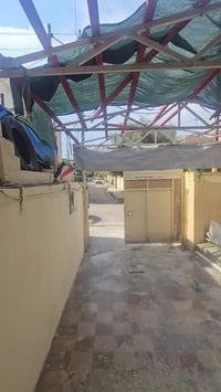 للايجار • دار ارضي • حي السكر