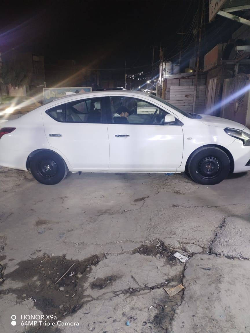 سلام عليكم شباب 
نيسان سني هندي بليتة زركة موديل ٢٠٢٤ 
ماشية ٣٩ الف كفالة ماعدة باب سايق بيها شبرين صبغ فقط 
سيارة بسمي سنوية ل ٢٩ 
ابيعلك ع سونر  سعر ١٢٦ بيها مجال قليل 
مكاني بغداد الزعفرانية 
رقم الهاتف ***********
