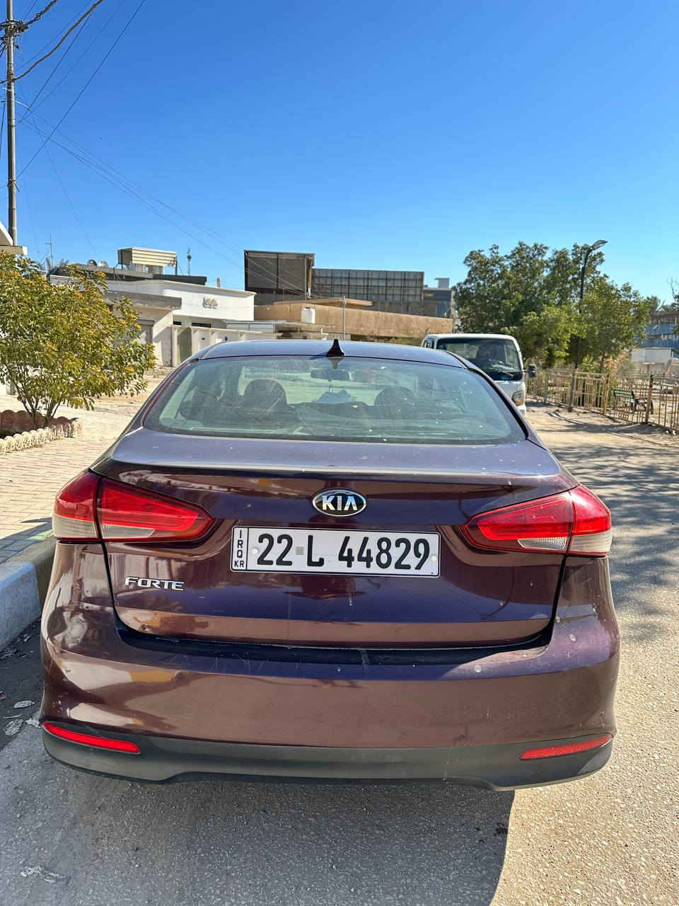 🔶️ فورتي 2017 للبيع 🔶️

🔷️ رقم شمالي اربيل /بأسمي تحويل ثاني يوم 🔷️

?السياره بيه ٥ قطع صبغ ( جاملغات امامي ٢ / بنيد / باب السايق / باب الصدر ) 🟣

مكينه 2000 دوش 
تحكم ستيرن 
مانع نزلاق 
تخم تاير 

السعر / 109 وبيه مجال بسيط

العنوان / بابل   . المسيب

لاستفسار *********** 
بي واتساب
