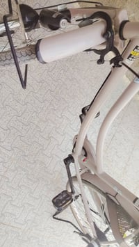 باسكل للبيع 🚴‍♀️ مديل 2022👌 نضافته 98%🔥     لونه وردي فاتح 🩷 حجم 26✅ ا...