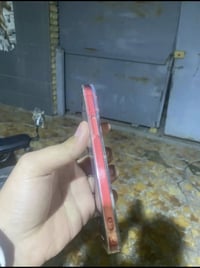 ايفون 12عادي  مبدل شاشه وبي فطر مابين  بطاريه 77 سعره 220 قفل  رقم 077...