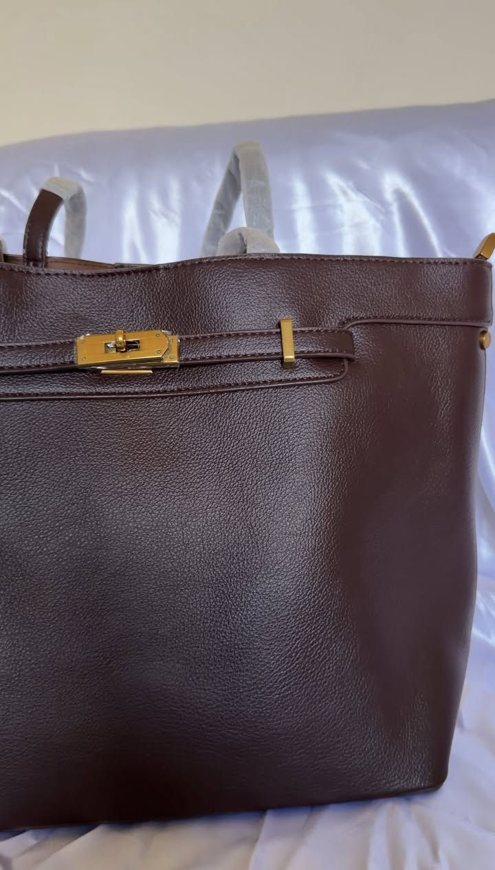 هەڕاج هەڕاج هەڕاج 📢📣
جانتای ماستر کوالیتی🛍️ 

هەموو بابەتەکانی دوکان بەسعری جوملە
دوکان هەڵ دەگرین
گەیاندن بەردەستە🚕


**إذا كنت صاحب هذا الإعلان وتريد حذفه لأي سبب، رجاءا أرسل رسالة إلى الدعم الفني**