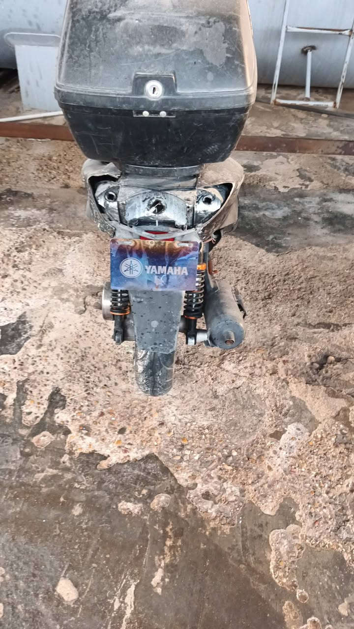 سكنس نثيه جاهزه بس عوزه كابريتر اصليه ابيع كوم حديد 250
***********الزعفرانيه
