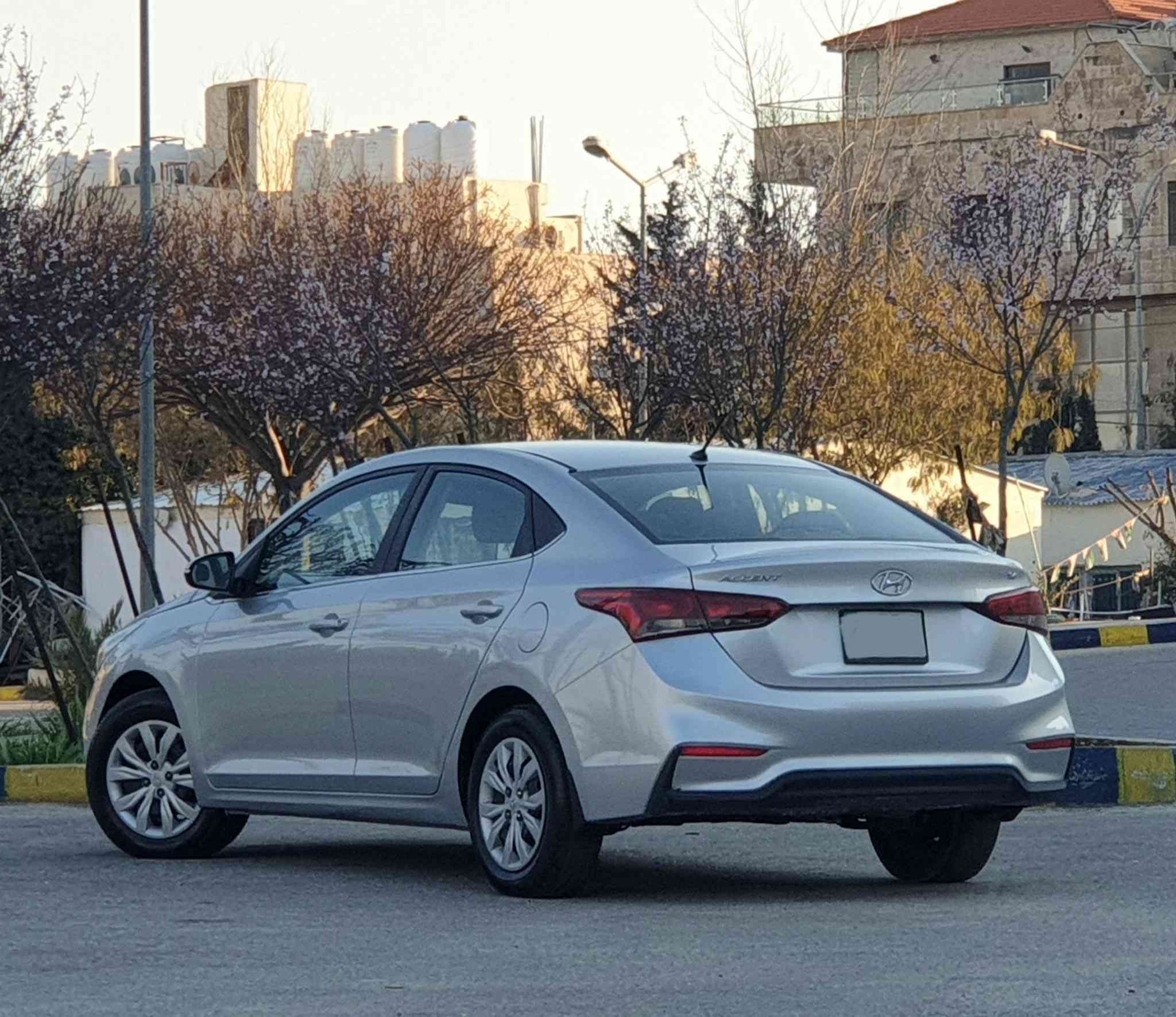 💥فقط بسعر 8,800 دينار💥
للمعاينة: 0790092024

هيونداي اكسنت موديل: 2020

فحص: 2 جيد خلفي  2 دقات  امامي

-المسافة المقطوعه 126 الف كم

-ترخيص سنه كامله

-محرك 1600cc

-جير اوتوماتيك ( توبترونك ) 

-تحكم طاره

-مرايا كهربا

-كشافات

-سنتر مركزي

-Airbags

-Bluetooth, Aux, USB,

السعر: 8,800 دينار قابل للتفاوض

لمزيد من المعلومات:

 ☎️ 0790092024


**إذا كنت صاحب هذا الإعلان وتريد حذفه لأي سبب، رجاءا أرسل رسالة إلى الدعم الفني**