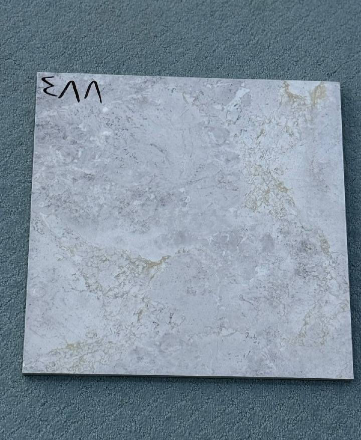 #بضاعه_جديده_وبسعر_الجمله
يتوفر لدينا أرضيات حمامات قياس 40×40
 سُمك : 12,5ملم و 14ملم و 20ملم
المنشأ : إيراني درجه اولى
شركة : كيميا, روس بوليس , ألماظ
سعر المتر 7,400 _ 14,900
#يوجد توصيل لجميع محافظات العراق
#للحجز التواصل واتساب 0783 624 9927
