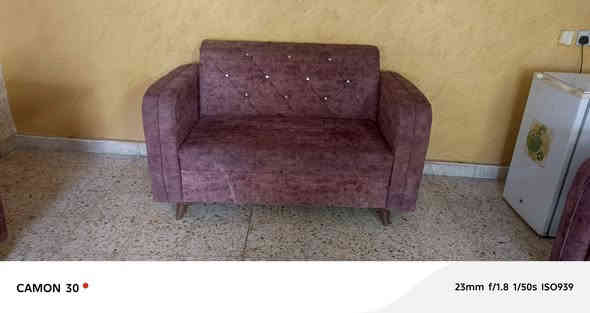 تخم عشر مقاعد مابي ضرر بس تنظيف يحتاج شويه السعر ١٧٥ بي مجال مكان ابوغريب رقم موبايل ***********
