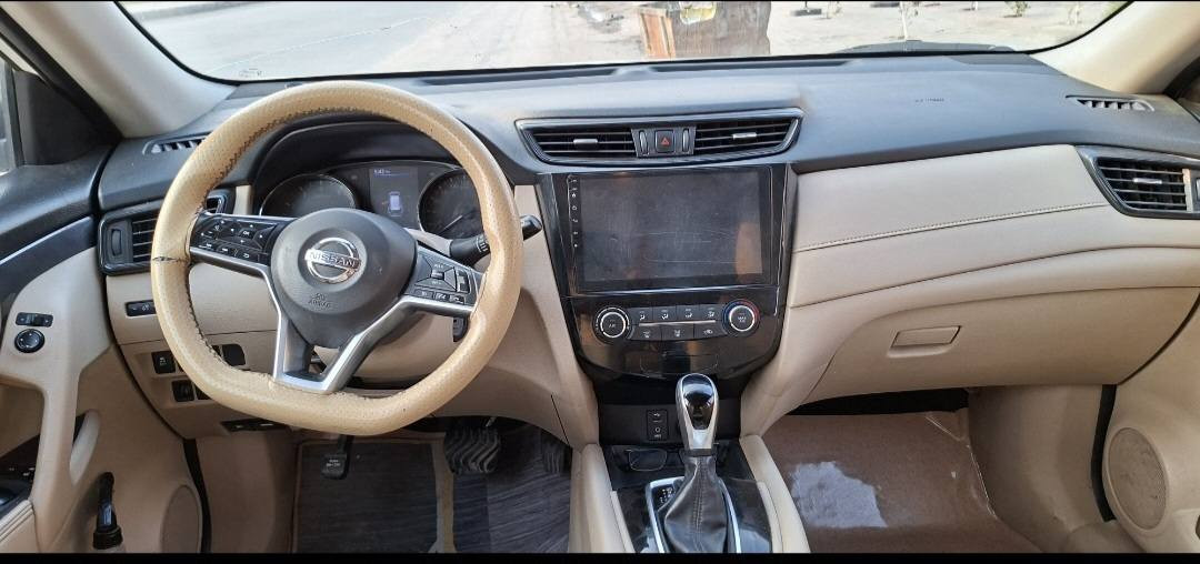 نيسان اكستريل خليجي مديل 2019 مكفوله رقم بعداد محرك 2500 مكفول تبريد تدفئه كامره خلفيه اشارة ترحيب جانبيه فقط بيه كم شخط بالباب مكفوله من الصبق والسونار موضح مكانه البصره  والسعر جدا مناسب ببع مستعجل  165 وبيه مجال قليل  ت***********  اعتذر من الرد على التعليقات  وبدون مراوس
