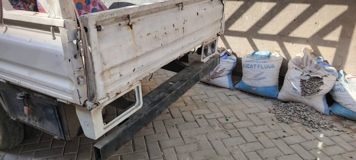 كيا موديل ٩٤ باسمي
محرك بي تبخير قليل ويراد الها ترتيب  
***********ابواحمد  السعر ٤٠ وبيها مجال
