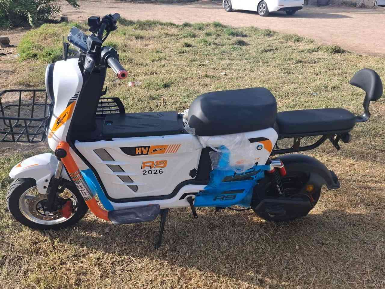 سلام عليكم دراجة R9شحن كهربائي جديده استخدام قليل جداً موديل 2026 السعر عل خاص وبخدمتكم


**إذا كنت صاحب هذا الإعلان وتريد حذفه لأي سبب، رجاءا أرسل رسالة إلى الدعم الفني**