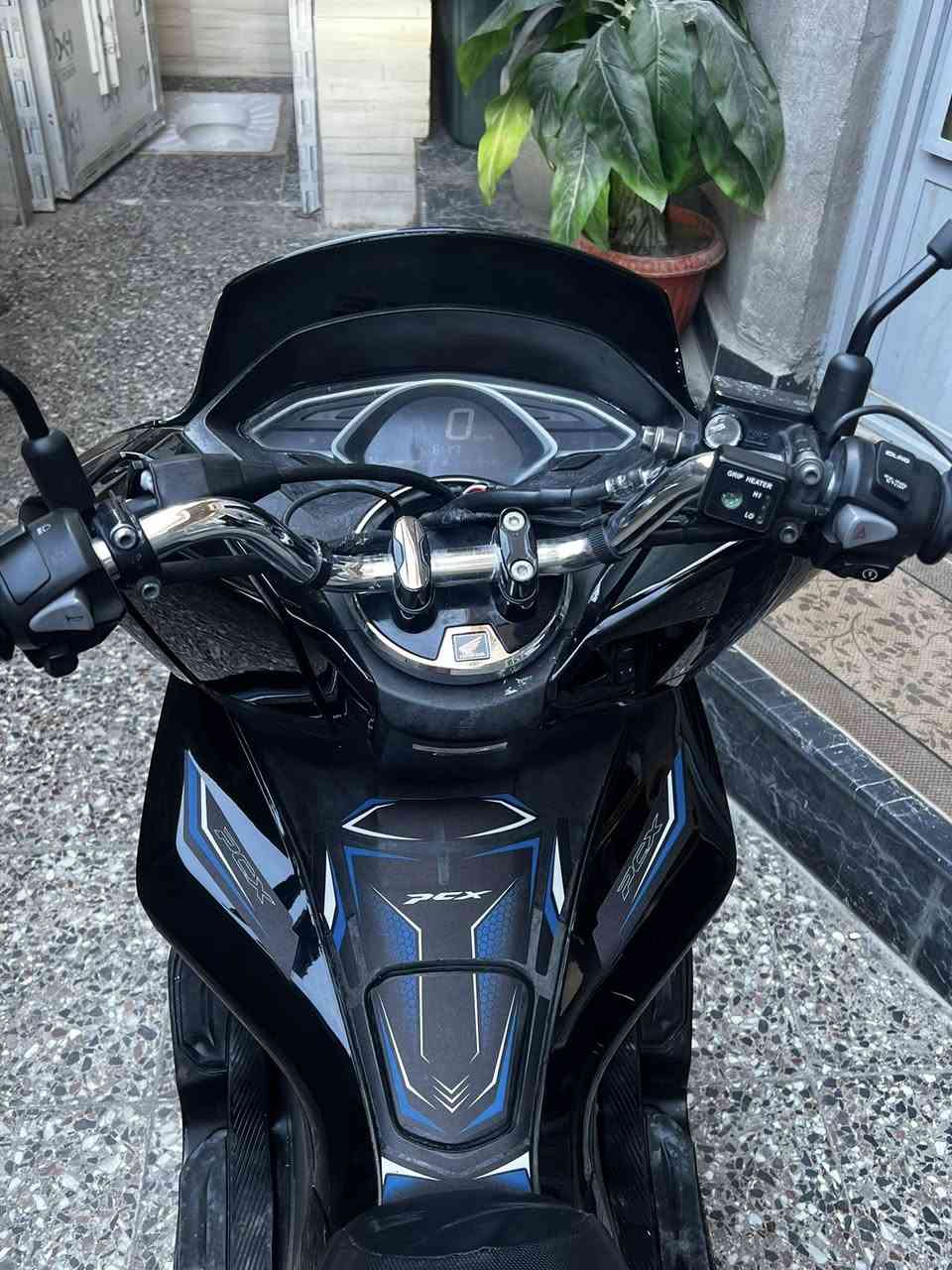 سلام عليكم جيل ثالث ياباني دراجه كفولهزكفاله عامه مكينه كفرات  كلاجات سرقه تاخذه من باب بيت عنواني مدينه صدر ***********دراجه بارحه سويتله نانو سيراميك و بوليش
