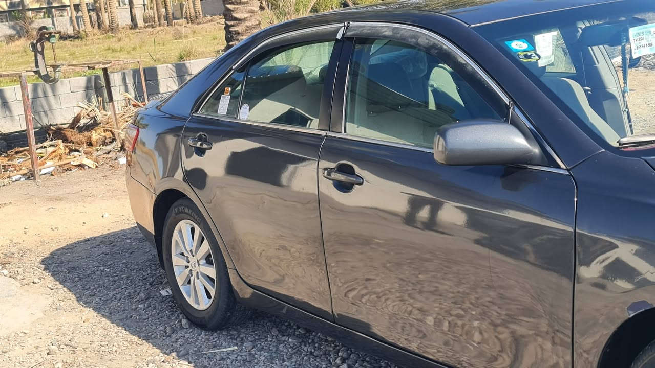 السلام عليكم كامري 2007  امريكي مصبوغه عام بسبب الجراد كير مكينه شرط الفحص  معروضه ٩١ ورقه وبيه مجال 
ماشيه ١٣٤ الف حقيقي رقم تلفون ***********
