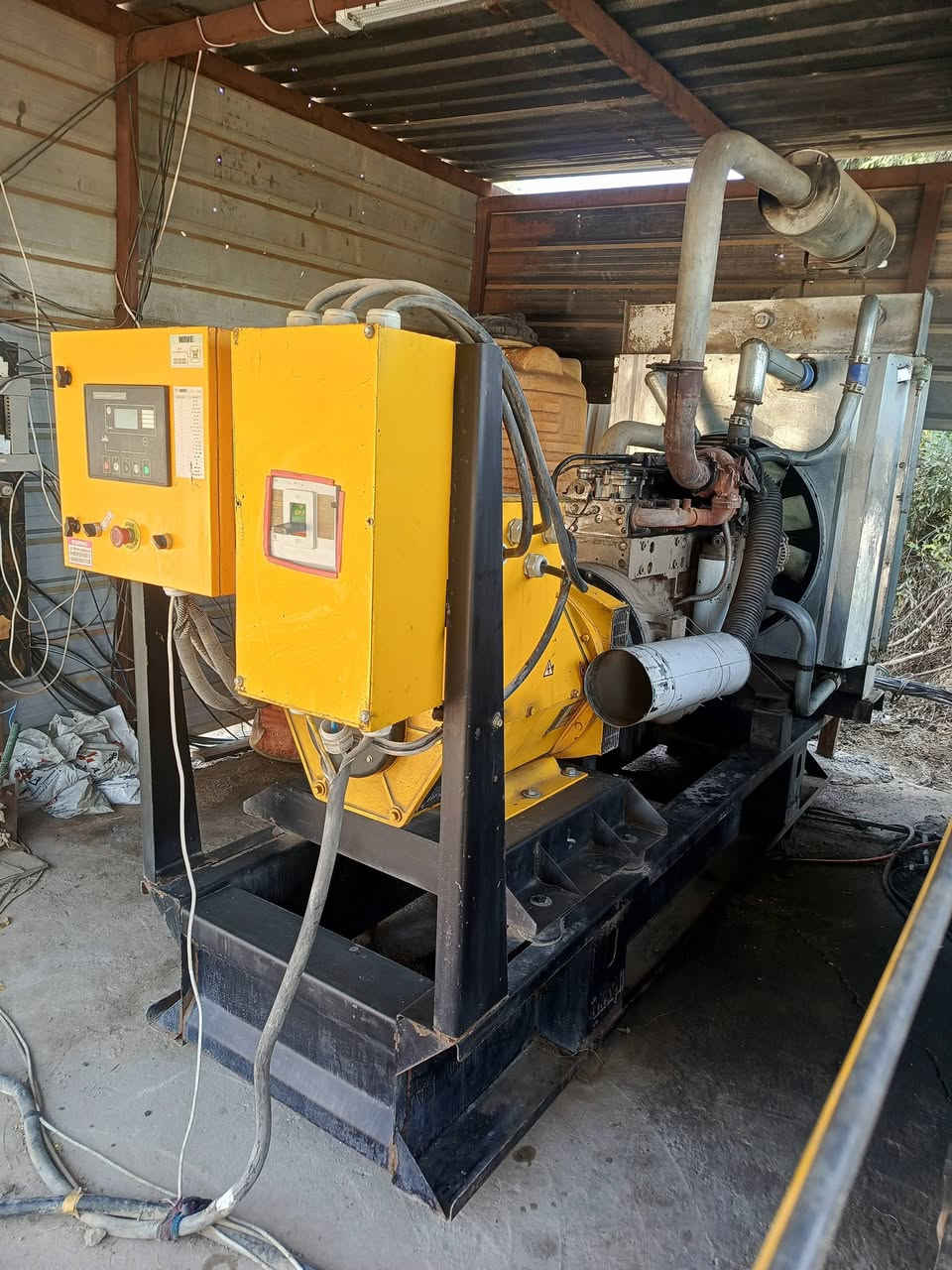 سلام عليكم مولد للبيع  كمنز 24ولف
بغداد اليوسفيه
***********
