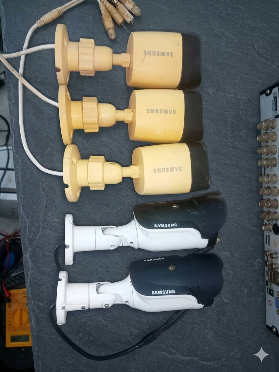 أجهزة كاميرات مراقبة مع كاميرات 

دهوا 16 خط يشغل لحد دقة 4 ميگا بدون هارد بدون ملحقات بي رمز سعرة 30 الف مع التوصيل 

هيكفيجن 4 خط دقة 2 ميگا بي هارد 500 گيگا بدون ملحقات سعرة 30 الف مع التوصيل 

أسوار 16 خط دقة 2 ميگا بدون هارد بدون ملحقات سعرة 30 الف مع التوصيل 

كاميرا سامسونج دقة 4 ميگا سعر القطعة 7 الف
كاميرا سامسونج دقة 2 ميگا سعر القطعة 5 الف


**إذا كنت صاحب هذا الإعلان وتريد حذفه لأي سبب، رجاءا أرسل رسالة إلى الدعم الفني**