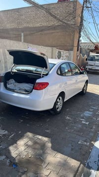 للبيع • مكان نجف • سيارة