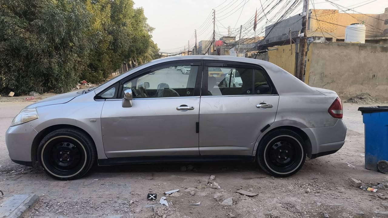 نيسان تيدا 2006
محرك 1500
محرك جديد 
حداديه جديده 
تخكم تايرات جديد
سياره كامله 
السعر 72
مكاني نجف ***********
