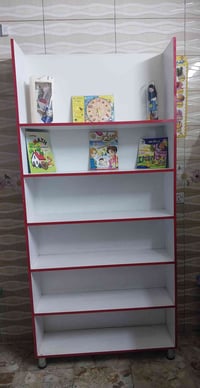 رفوف • ٣ قطع