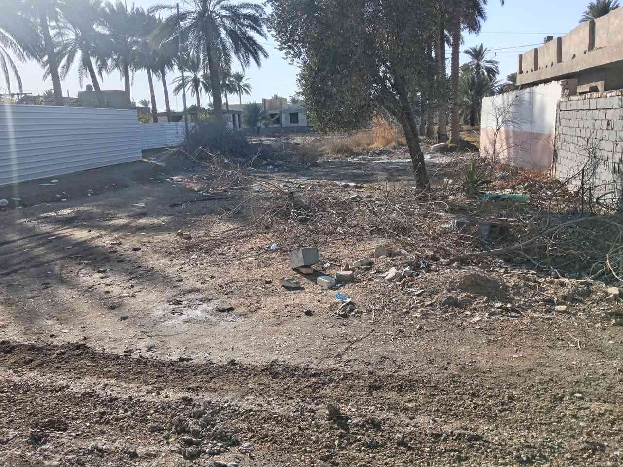 السلام عليكم ورحمة الله وبركاتة
قطعة أرض للبيع المساحة 250 متر تبعد عن الشارع الرئيسي 20 متر تقع قرب نزله سيد رياض المصطفاوي السعر جداً مناسب للأستفسار الأتصال على هذا الرقم ***********
