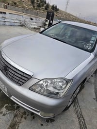 شاهانە مۆدیل ٢٠٠٨ بە مانگ بڕاوە  یە سەیارەکە لۆک لۆکە ١٨٢ لۆک لۆک  ناو...