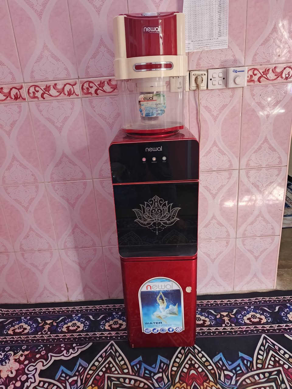 س ع براد شغال بالشرط نوعيه نوال حار بارد دافي ثلاجه كله شغال بلادي ع وضع شركه مابيه كل عيب سعر 65 وبيه مجال مكاني كركوك حي عسكري شراي اتصل ***********
