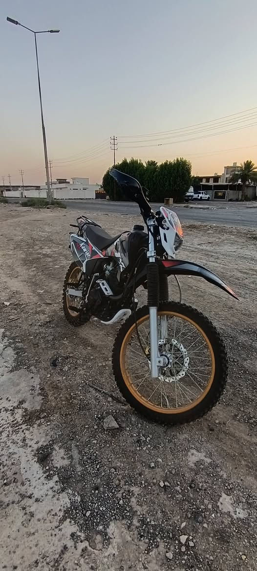 قفاز Kawiar
موديل 25
مكينه 250
بعدهي ما ساحكه

مكان كوت حي الجهاد

للاستفسار متواجد فيس

***********
