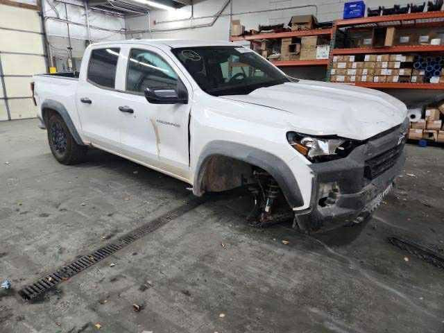 شوفرلية كولورادو تريل باس دفع رباعي مواصفات عاليه  2025 للي عنده كتاب شهداء حاليا بعمان سعرها 160ورقه توصلك خلال يومين

160 ورقه داخل عمان تدخل كتاب شهداء 

بغداد المشتل
***********
