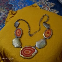 قلادة نسائية • عقيق يماني خالص