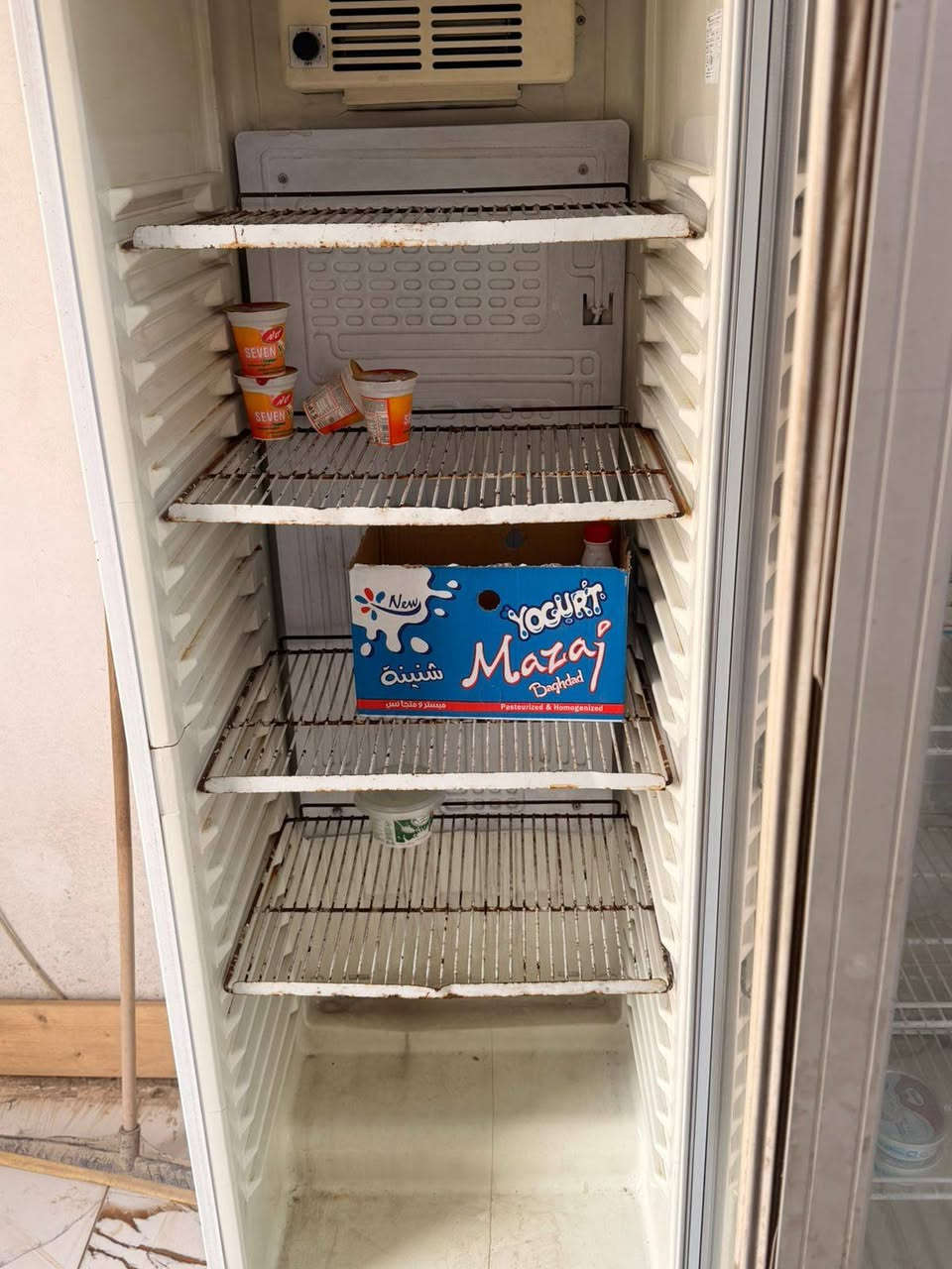 السلام عليكم غراض اسواق للبيع شلعة وحدة عارضات ايكور4مجمدات 2فاترينات 2ميوزة دخل 2رفوف حديد وخشب جام خانة كلهة جام وباب 3/3 ؛2سلات جبس 3
العنوان بغداد السياحي***********
