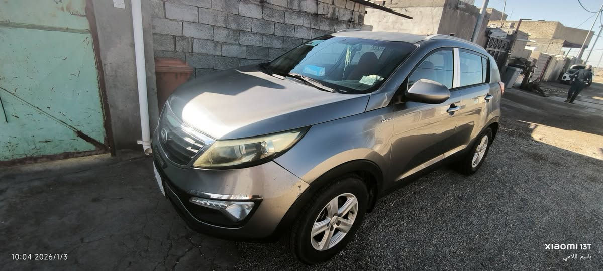 كيا سبورتج موديل 2016 وارد خليجي محرك 2400 دوش ماشيه 194 سيارة نظيفة تحكم ستيرن بيه جاملخ الخلفي صبغ والقماره جارده فقط السعر 130 وبيه مجال 
رقمي الاسيا ***********

رقمي الاثير *********** شراي يتصل
