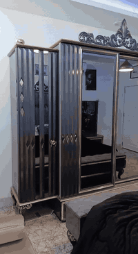 سلام وعليكم غرفت نوم البيع تركي.    9 قطع
نظيفه كلش مابيها اي عيب 
السعر خاص مكاني أربيل 
الاستفسار واتساب 
***********
