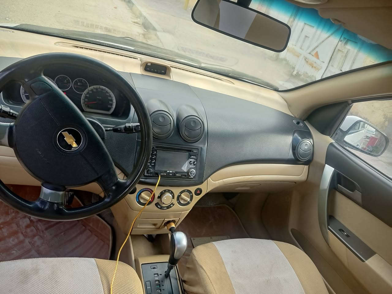 افيو مديل 2010 المحرك المفتوح المرغوب بيها قطعتين بدون تبديل بدون بارد سياره نضيفه نصبتها حلوه السعر 68بيها مجال بسيط حك الجيه
***********
