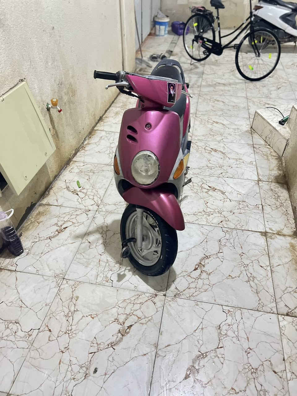 السلام عليكم دراجة فلة للبيع كلة ؏ البلاد مامفتوحة دراجة نظيفة مناقصة مــن شي كاملة من كلشي  ***********
الجزيرة باب الهوة  السعر 875 وبيهة مجال
