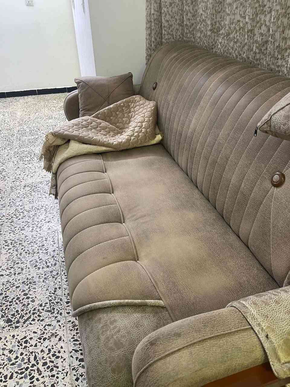 تخم للبيع بغداد الكرخ ***********

