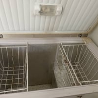 ثلاجة • تحتاج غاز